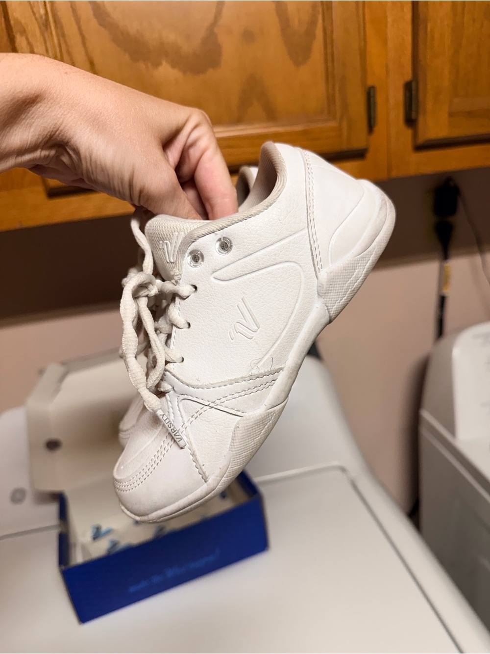 Girl Varsity Huddle Cheer Shoes